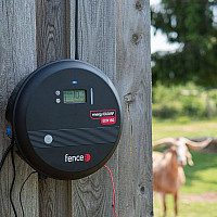 Zdroj pro elektrický ohradník fencee energy DUO RF EDX150 + dálkový ovladač